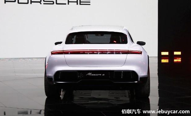 保時(shí)捷Mission E Cross Turismo.png